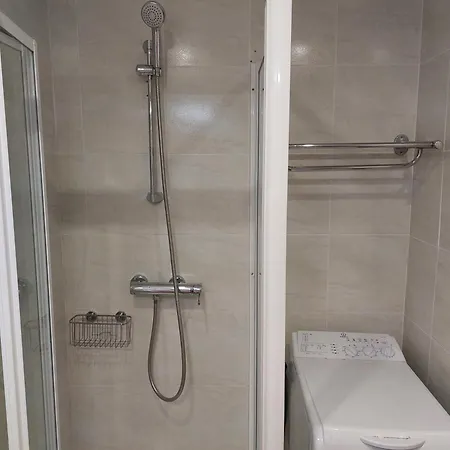 Apartamento Vistas Al Mar. Junto A La Playa. Garaje Y Piscina. Calpe