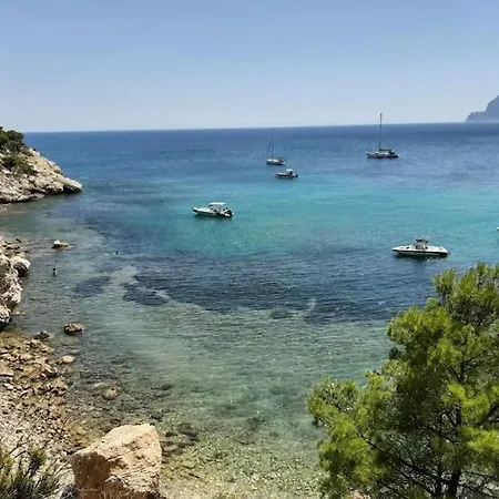 Apartment Vistas Al Mar. Junto A La Playa. Garaje Y Piscina. Calpe
